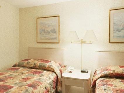 Americas Best Value Inn - Baltimore Exterior photo